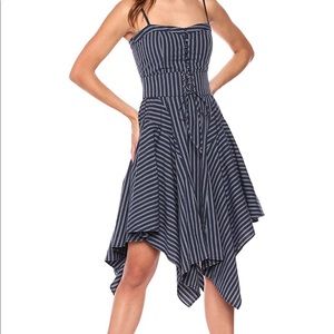 Joie navy & white dress w/ asymmetrical hem.